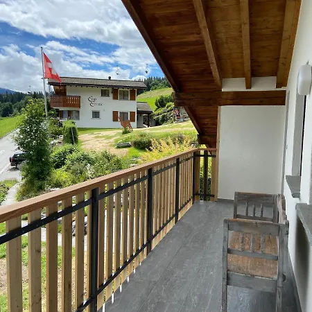El Cantun - 7 Einfamilienhaus Mit 200m2 Semesterbostad Flims